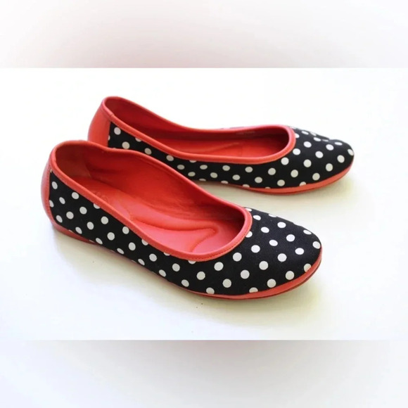 Johnston & Murphy polka dots flats - Picture 1 of 10